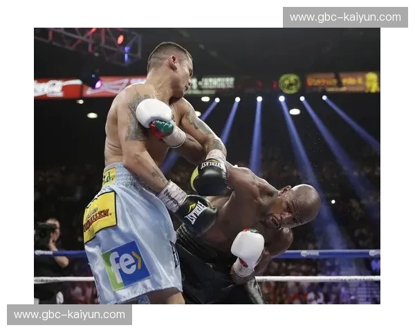 矛盾之巅的终极博弈：梅威瑟与麦达纳的“血色浪漫”